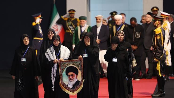 Iran Stages Massive Funeral for Khamenei in Defiant Show of Strength to US, Israel