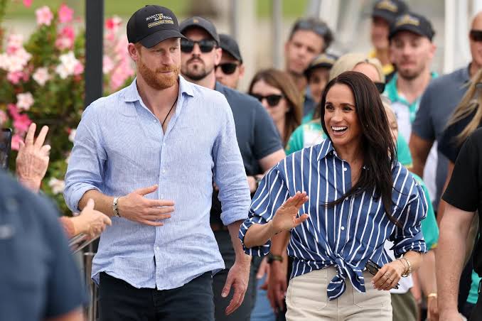 Harry, Meghan Set to Return to UK with Children Later This Month